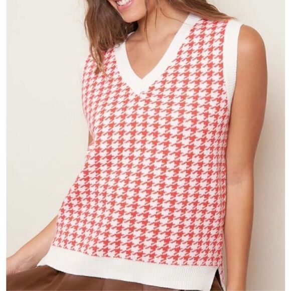 Houndstooth Sweater Vest Orange Coral - Picture 2 of 9
